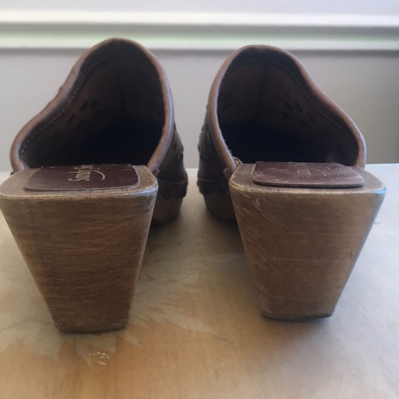 Myles sandy shoes,8,brown, naturally wood,skin - Picture 3 of 3